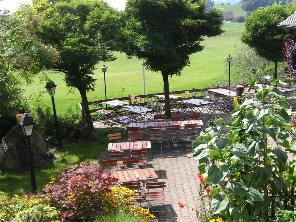 Hotel Gasthof Gruener Baum "Kongo" Amtzell Zewnętrze zdjęcie